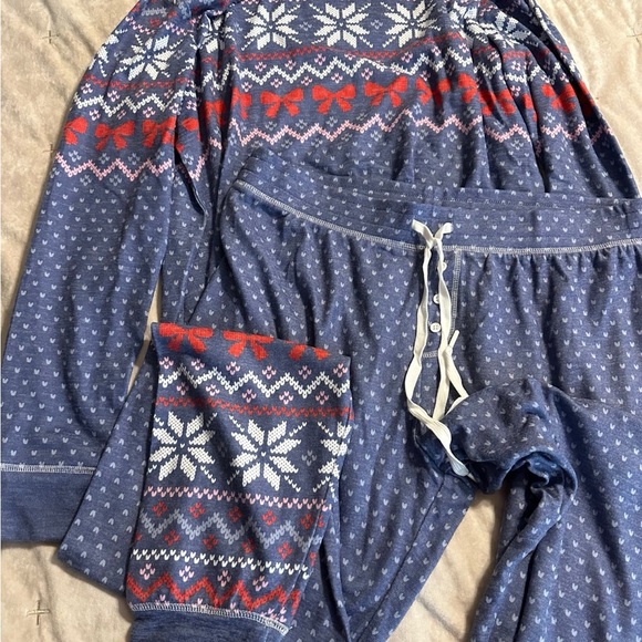 P.J. Salvage fair isle print Christmas pajamas - Picture 1 of 7